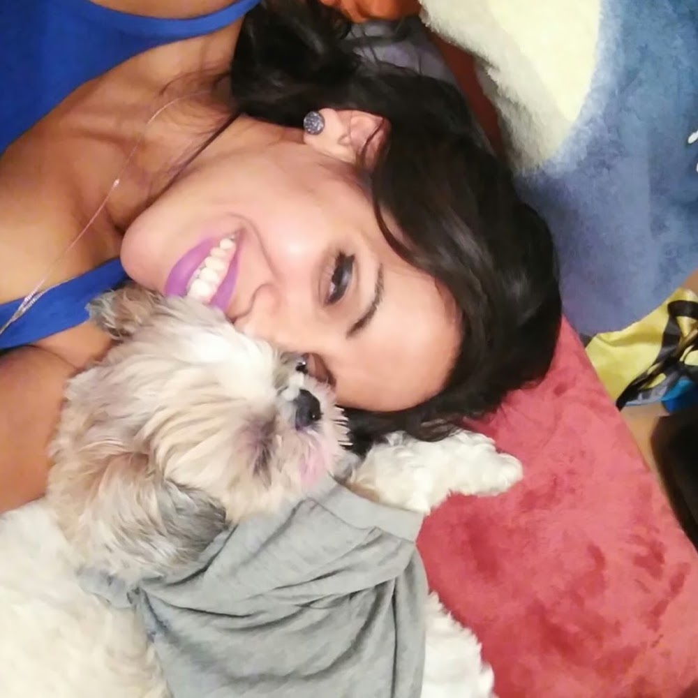 Meet your Posher, Alexandra